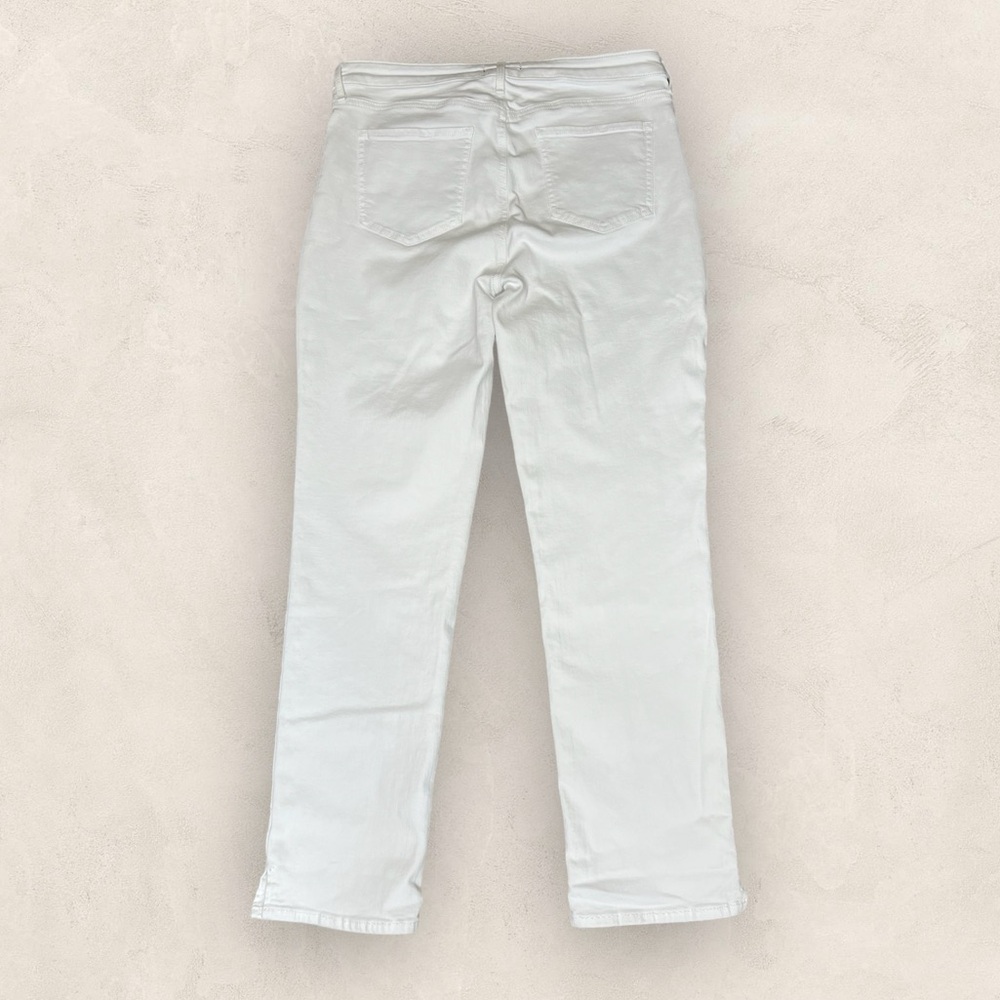 NYDJ Curves 360 White Jeans Straight Leg Stretch Denim Lift Tuck Size 10 - Picture 5 of 6